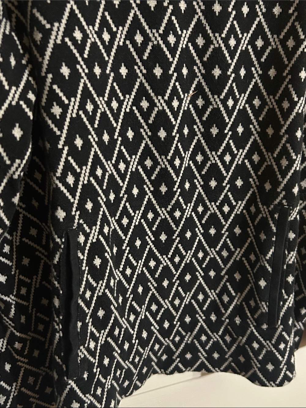 J. Jill Black and White Geometric Crewneck Sweater - Picture 4 of 7